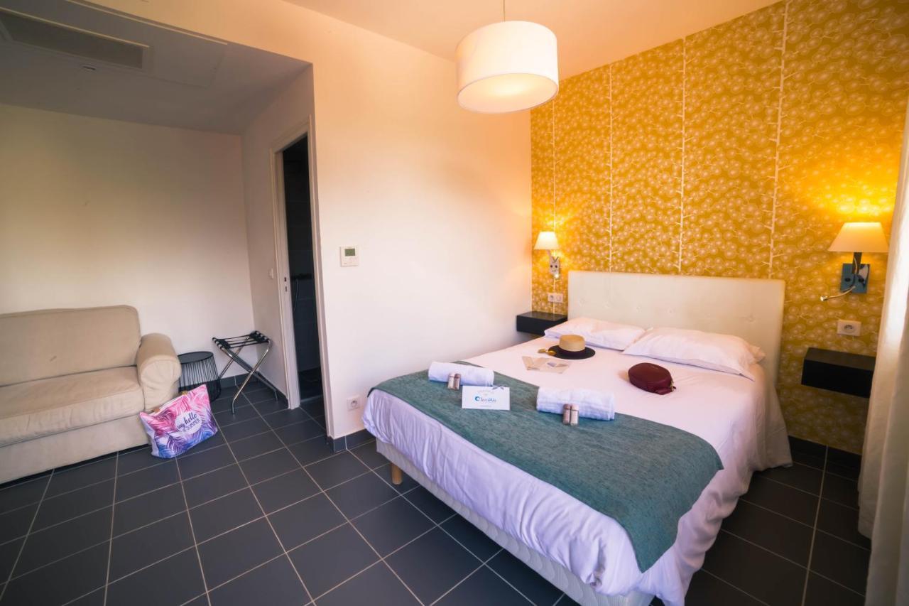 Lou Riou Village Vacances Сен Тропе Екстериор снимка