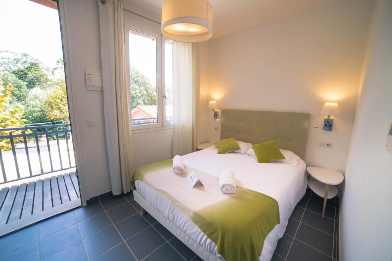 Lou Riou Village Vacances Сен Тропе Екстериор снимка